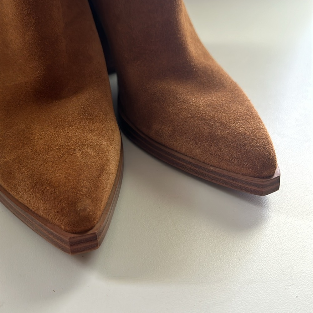 Marc Fisher Camel Colored Suede Pointy Toe Gadri … - image 7